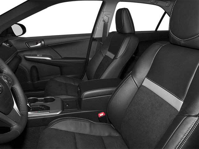 2013 Toyota Camry SE *RELIABLE DAILY DRIVER!*