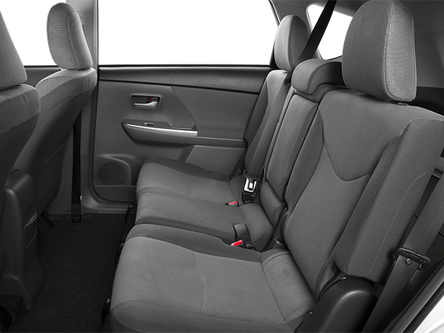 2014 Toyota Prius v Three *ROOMY AND WELL MAINTAINED!*
