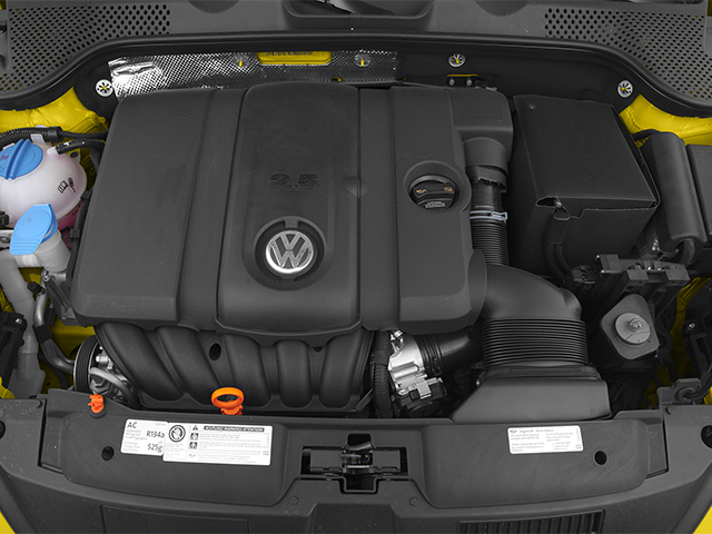 2014 Volkswagen Beetle 2.5L Entry *AFFORDABLE AND RELIABLE!*
