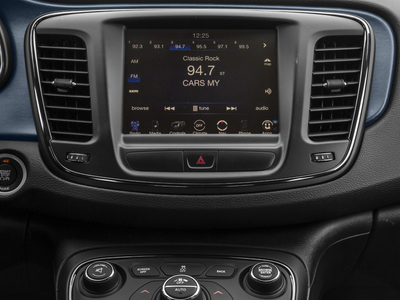 2016 Chrysler 200 S *PRICED TO SELL!*