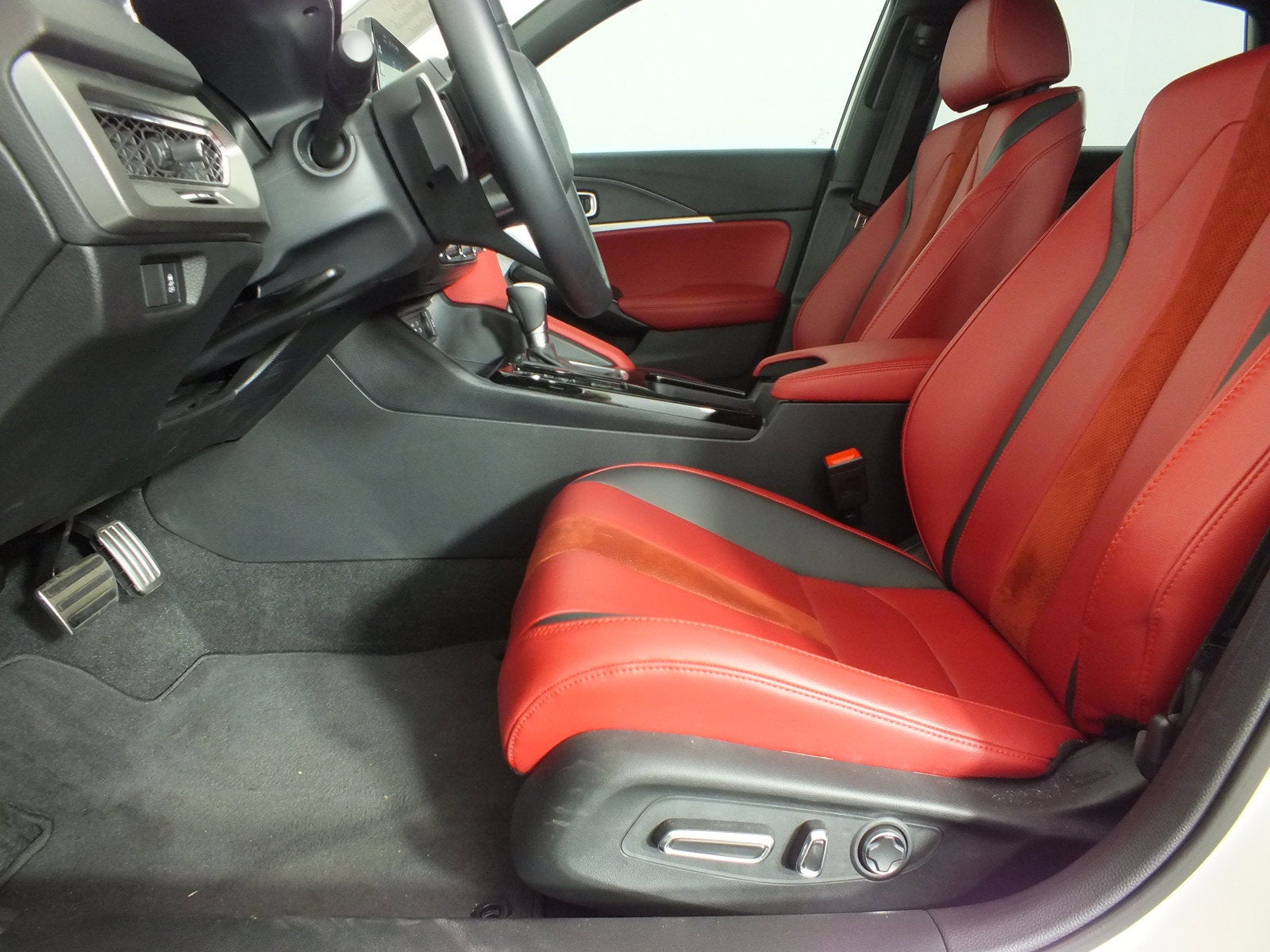 2026 Acura Integra w/A-Spec Technology Package *1-OWNER! ONLY 5K MILES!*