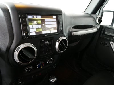 2017 Jeep Wrangler Unlimited Sahara 4WD *HIT THE TRAILS!*