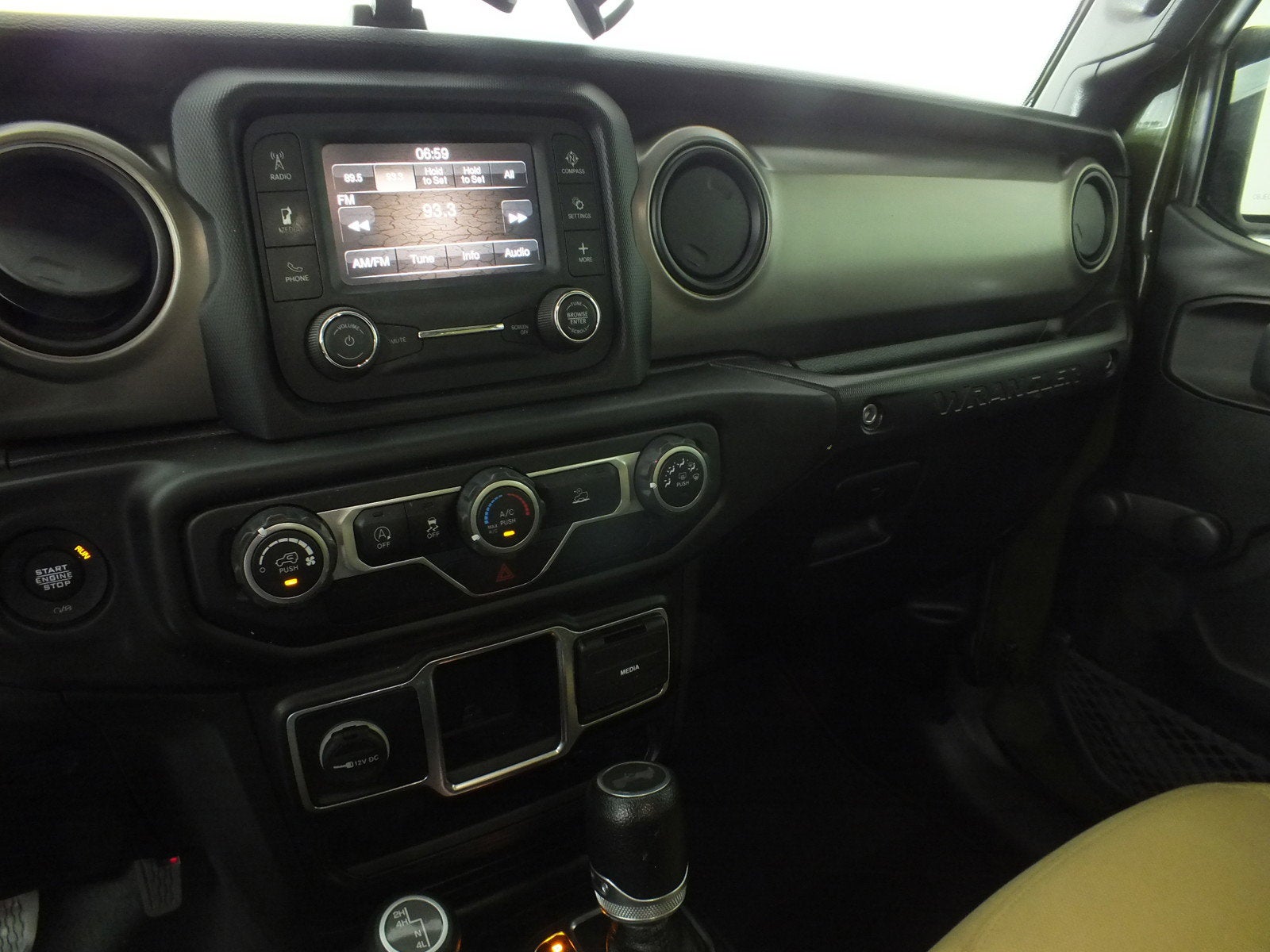 2021 Jeep Wrangler Sport 4WD *CLEAN CARFAX!*