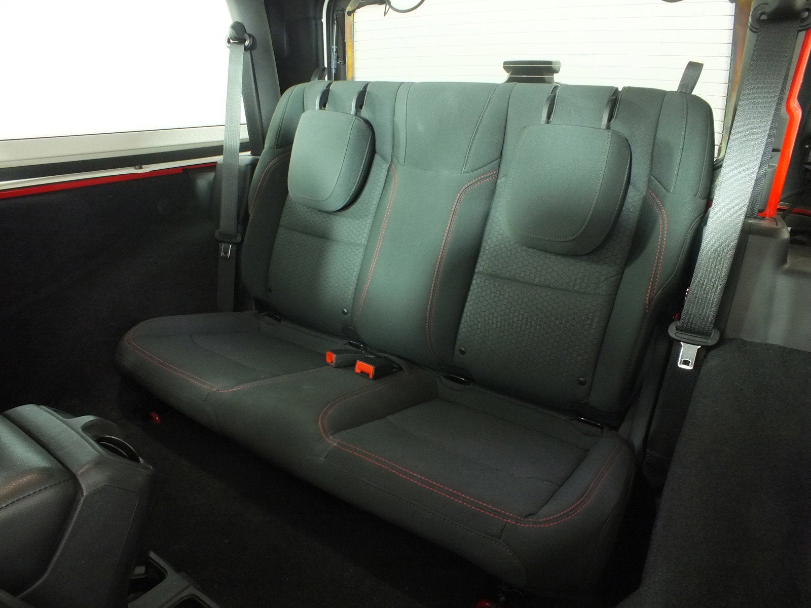 2021 Jeep Wrangler Rubicon 4WD *CLEAN CARFAX! MANUAL TRANSMISSION!*