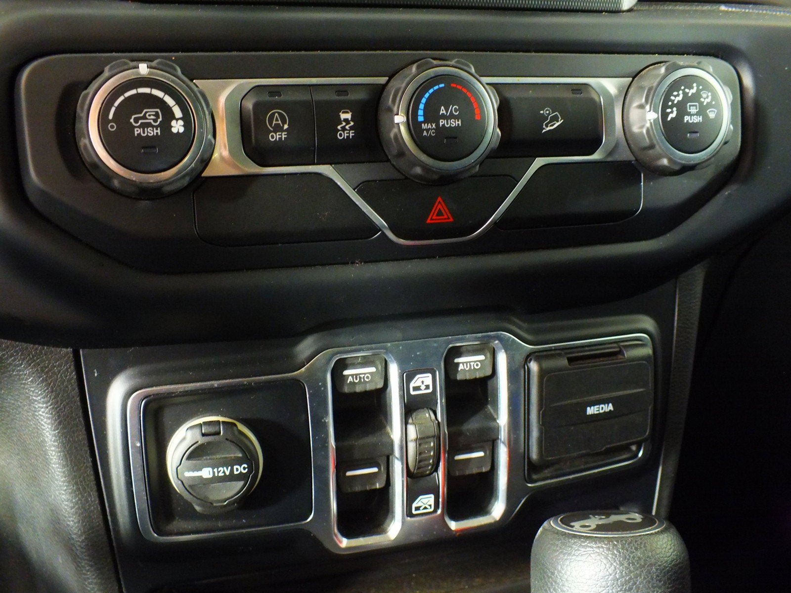 2019 Jeep Wrangler Unlimited Sport S 4WD *CLEAN CARFAX*