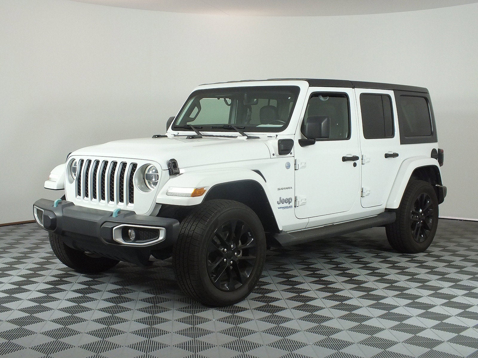 2021 Jeep Wrangler 4xe Unlimited Sahara 4WD *LOOKS AND DRIVES GREAT!*