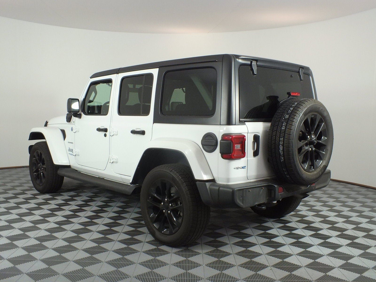 2021 Jeep Wrangler 4xe Unlimited Sahara 4WD *LOOKS AND DRIVES GREAT!*