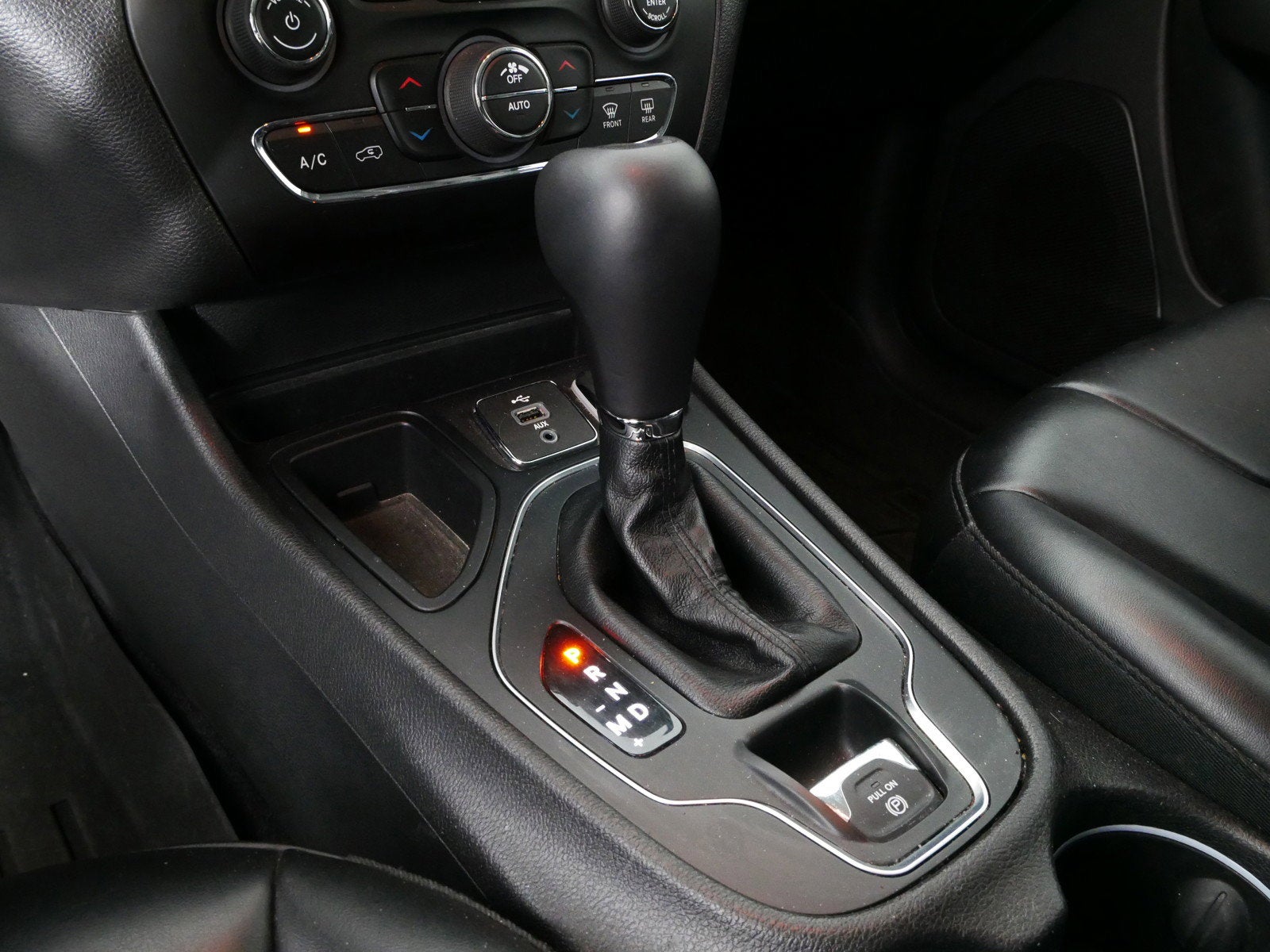 2019 Jeep Cherokee Latitude Plus *1 OWNER, CLEAN CARFAX!*