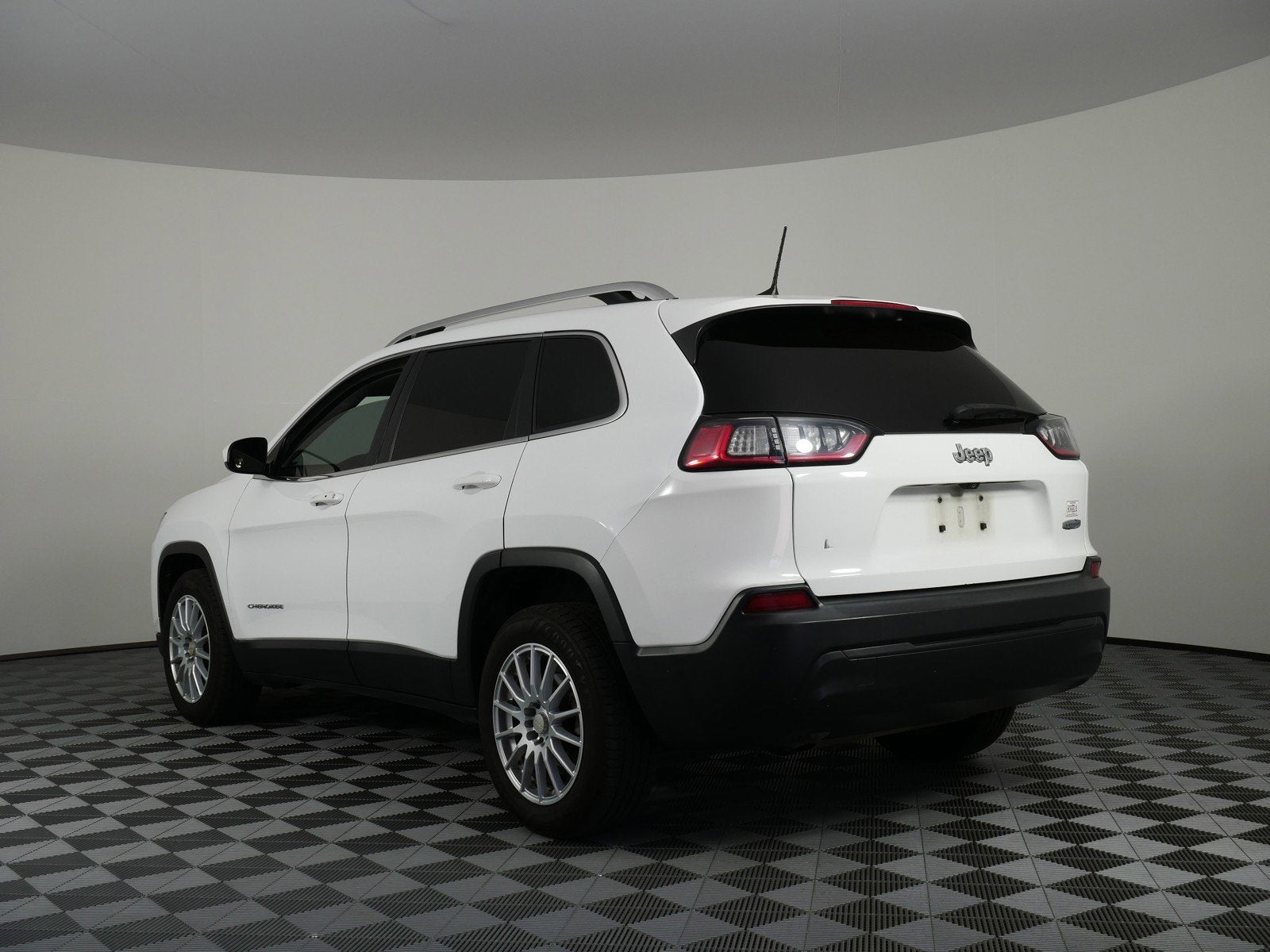 2019 Jeep Cherokee Latitude Plus *1 OWNER, CLEAN CARFAX!*