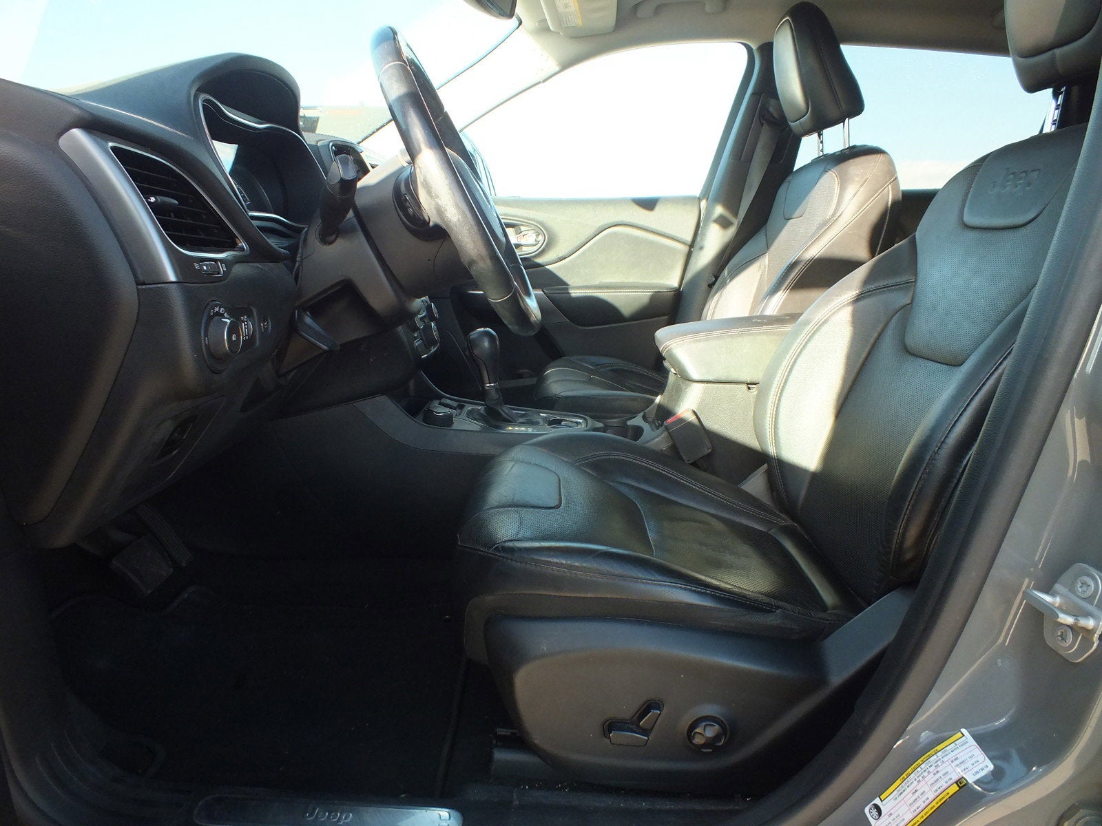 2020 Jeep Cherokee Limited 4WD *HEATED SEATS*