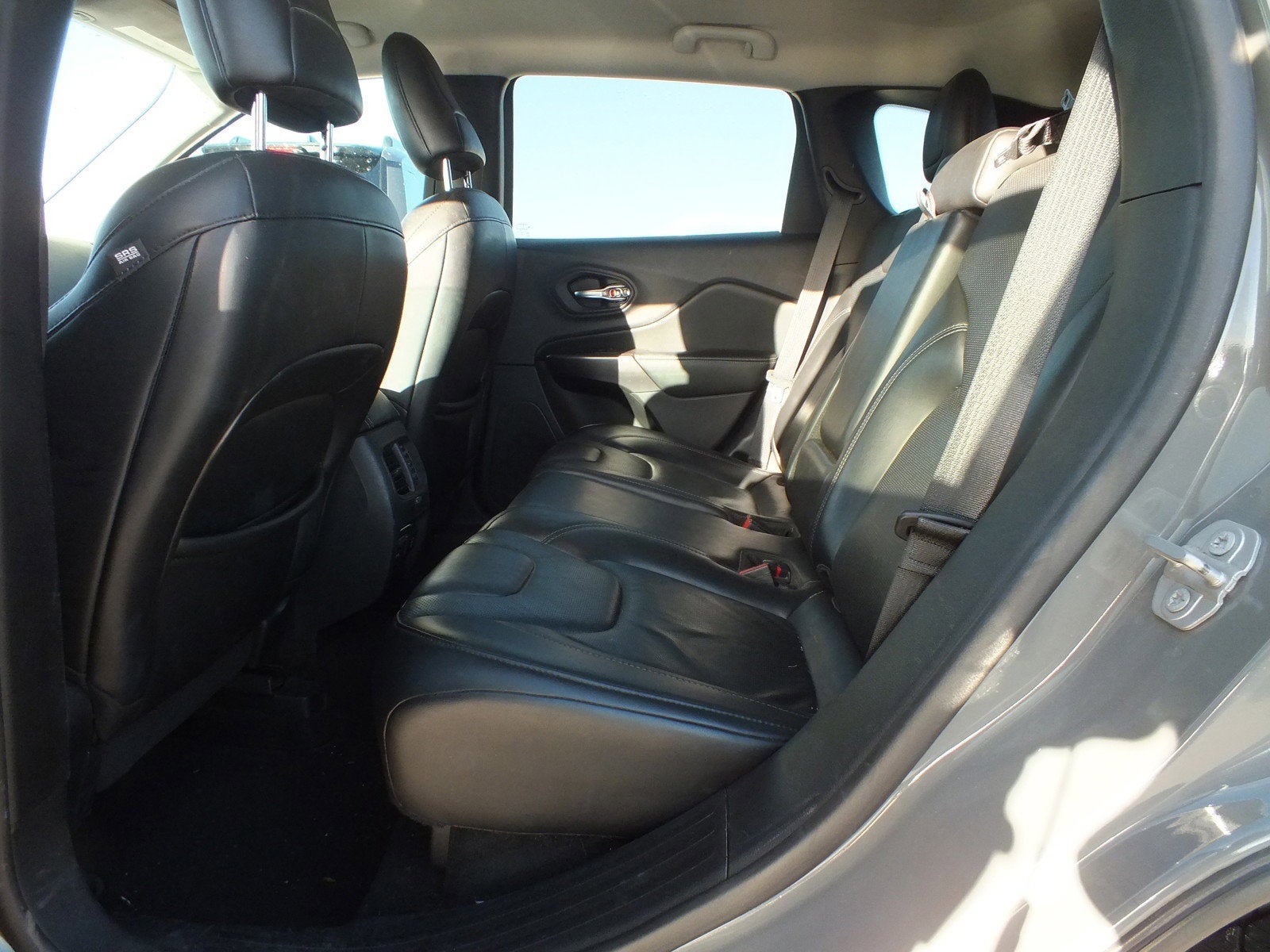 2020 Jeep Cherokee Limited 4WD *HEATED SEATS*