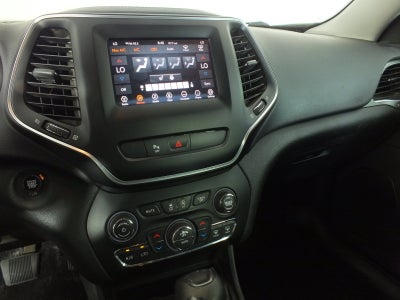 2019 Jeep Cherokee Latitude Plus 4WD *UNDER 65K MILES!*