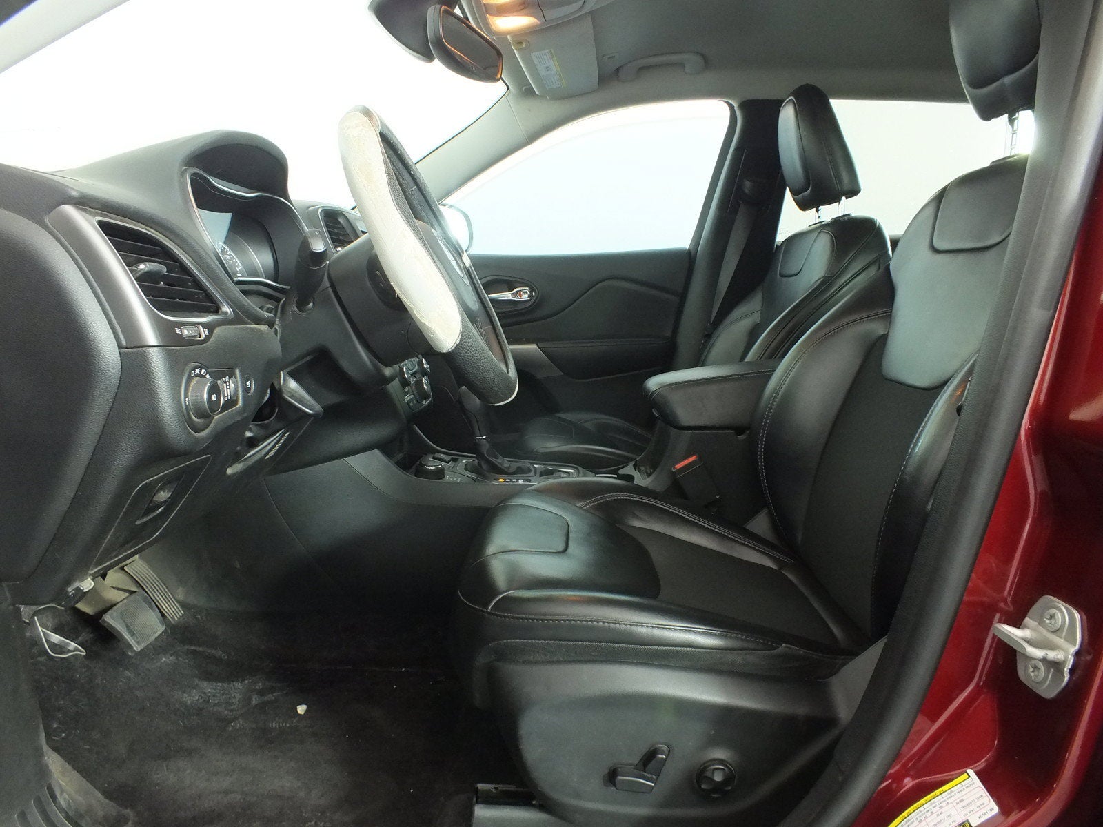 2019 Jeep Cherokee Latitude Plus 4WD *UNDER 65K MILES!*