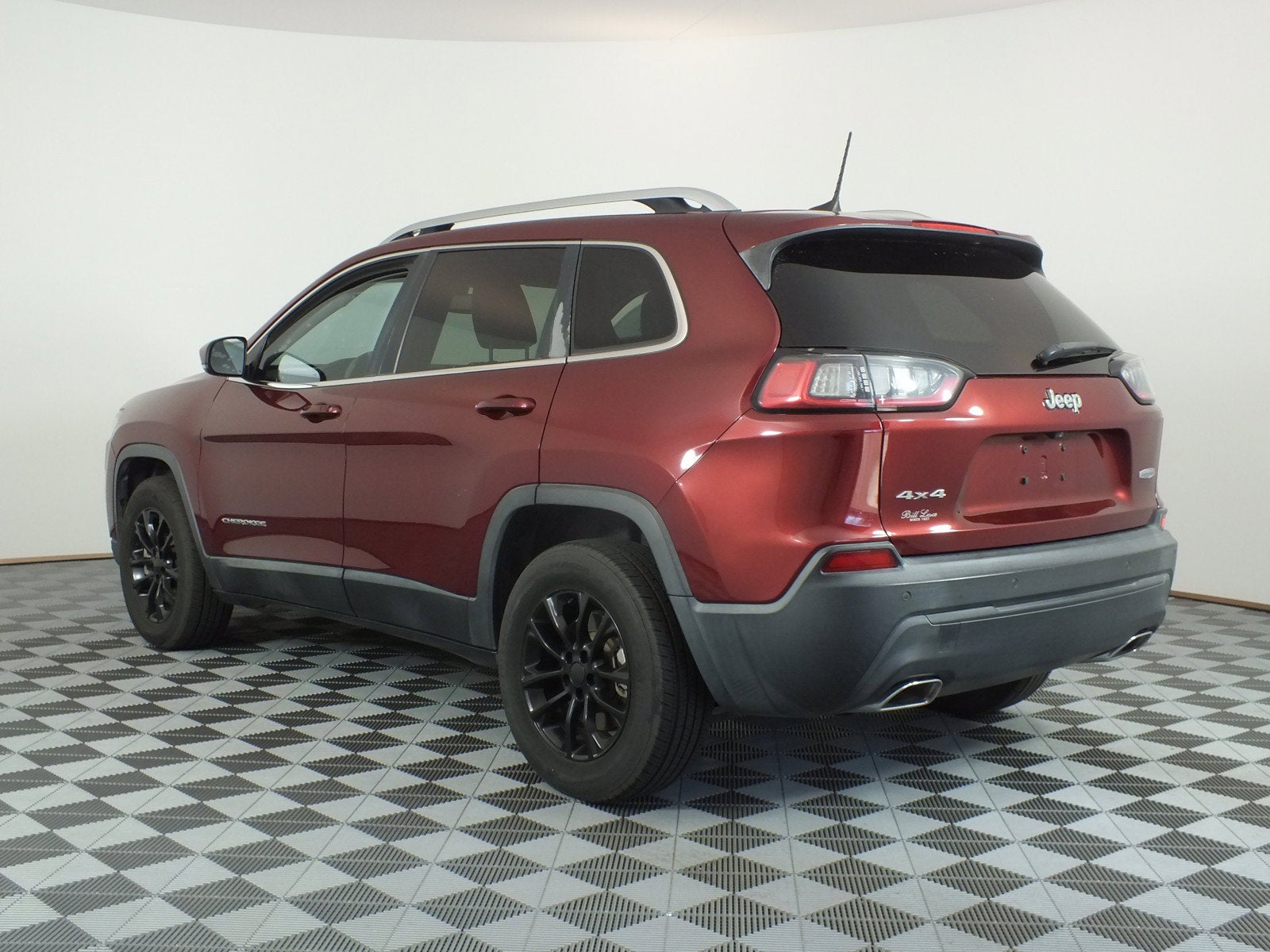 2019 Jeep Cherokee Latitude Plus 4WD *UNDER 65K MILES!*