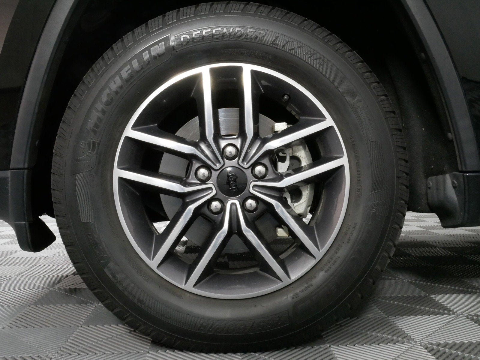 2020 Jeep Grand Cherokee Laredo E *1-OWNER*