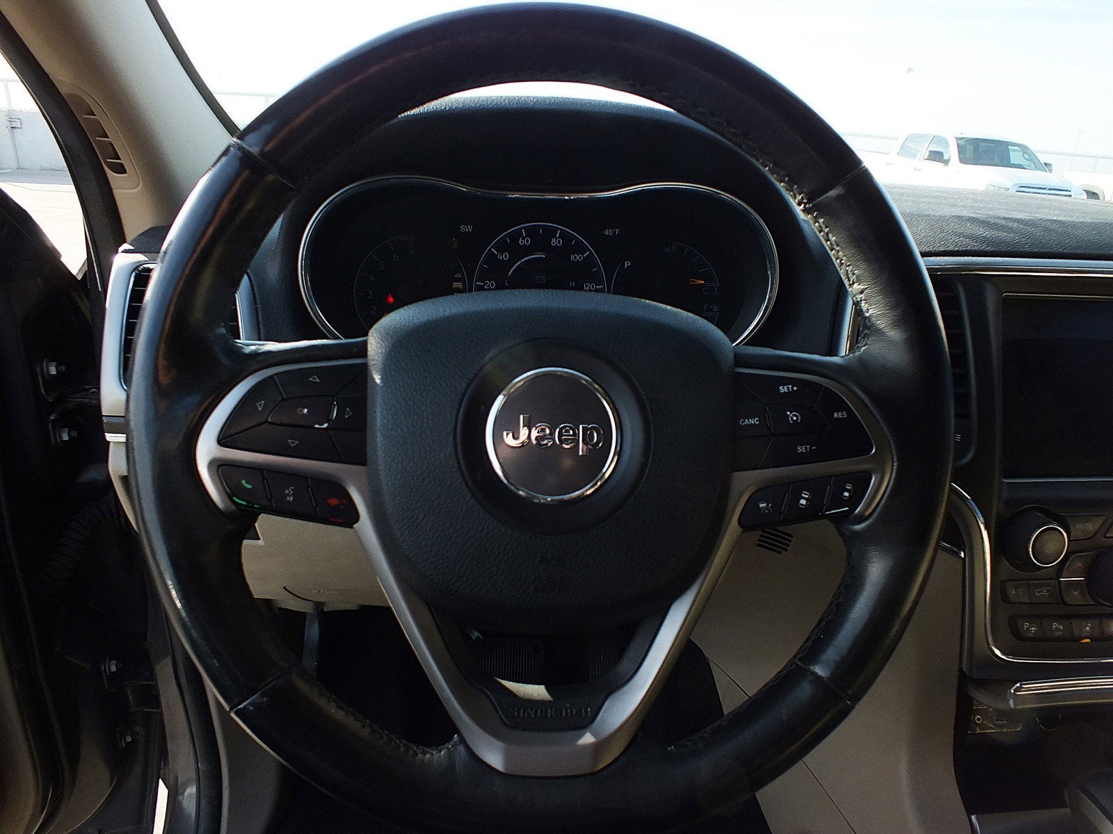 2018 Jeep Grand Cherokee Limited RWD *CLEAN CARFAX!*