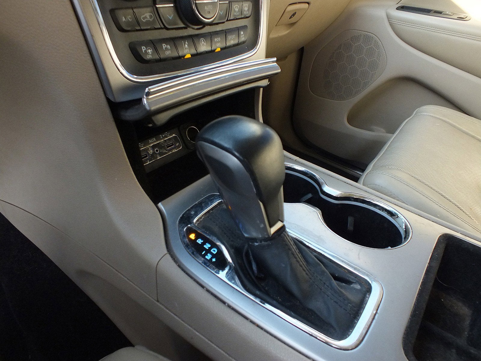 2018 Jeep Grand Cherokee Limited RWD *CLEAN CARFAX!*