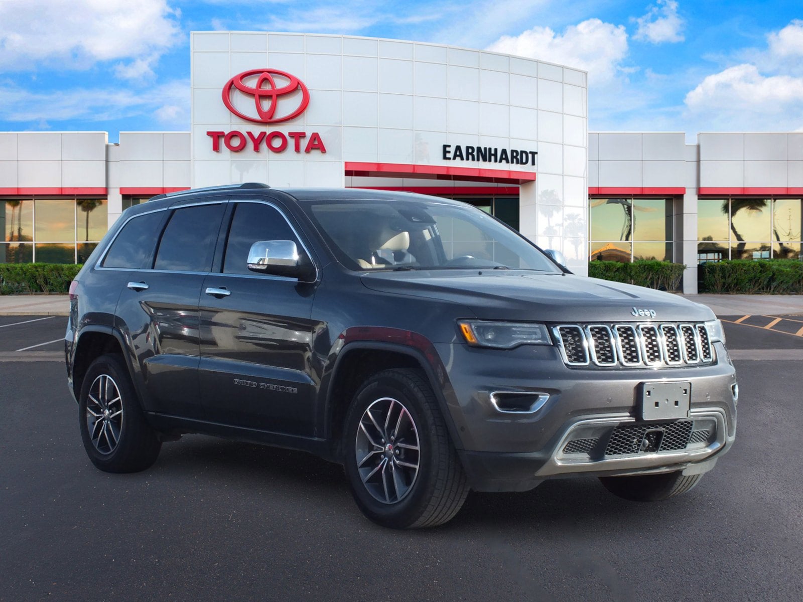 2018 Jeep Grand Cherokee Limited RWD *CLEAN CARFAX!*