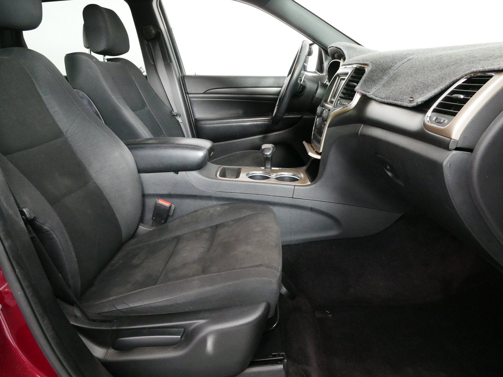 2015 Jeep Grand Cherokee Laredo 4WD *WELL MAINTAINED!*
