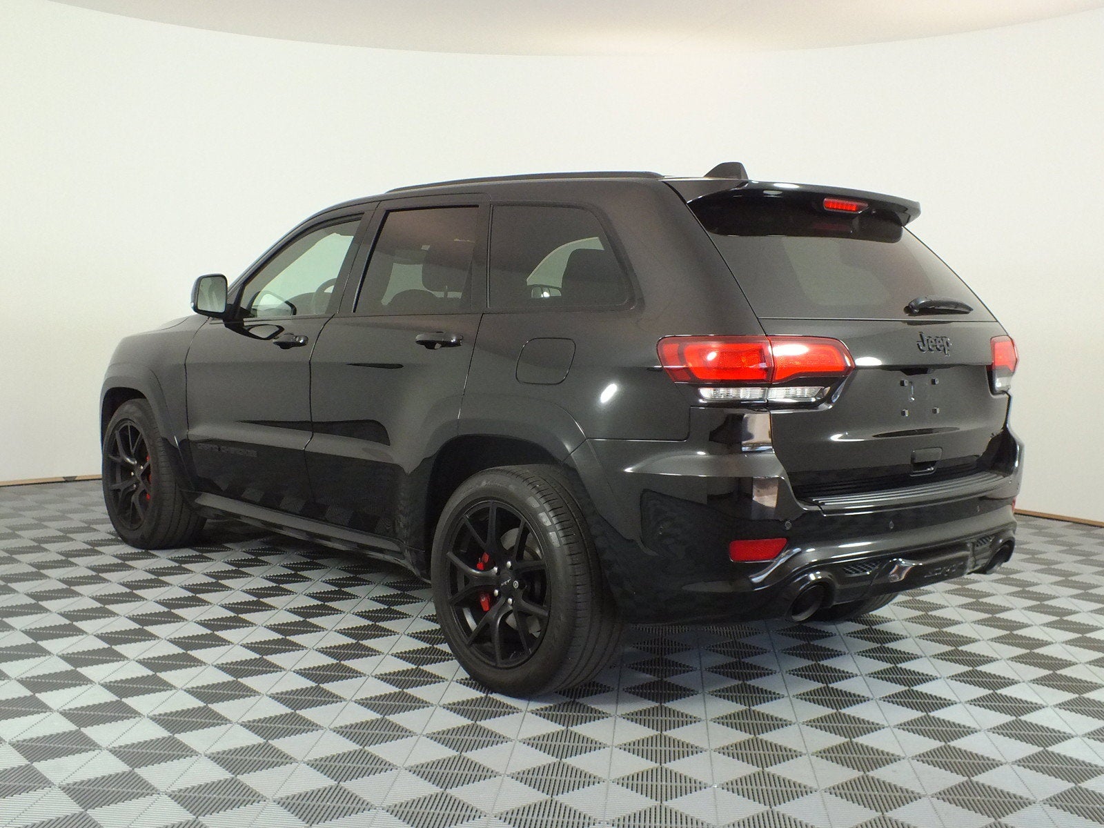 2018 Jeep Grand Cherokee SRT 4WD *CLEAN CARFAX! UNDER 40K MILES!*