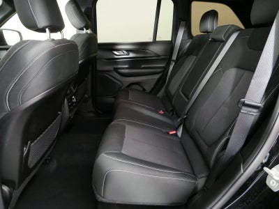 2025 Jeep Grand Cherokee Laredo 4WD *1-OWNER! CLEAN CARFAX!*
