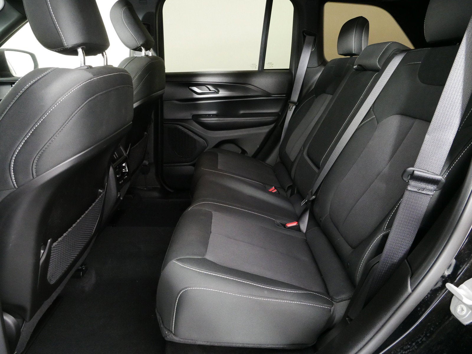 2025 Jeep Grand Cherokee Laredo 4WD *1-OWNER! CLEAN CARFAX!*