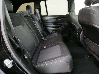2025 Jeep Grand Cherokee Laredo 4WD *1-OWNER! CLEAN CARFAX!*