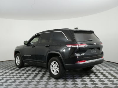 2025 Jeep Grand Cherokee Laredo 4WD *1-OWNER! CLEAN CARFAX!*