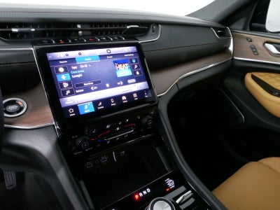 2025 Jeep Grand Cherokee L Summit 4X4 *CLEAN CARFAX, 1 OWNER!*