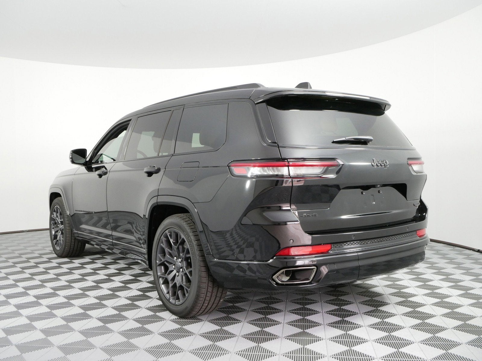 2025 Jeep Grand Cherokee L Summit 4X4 *CLEAN CARFAX, 1 OWNER!*