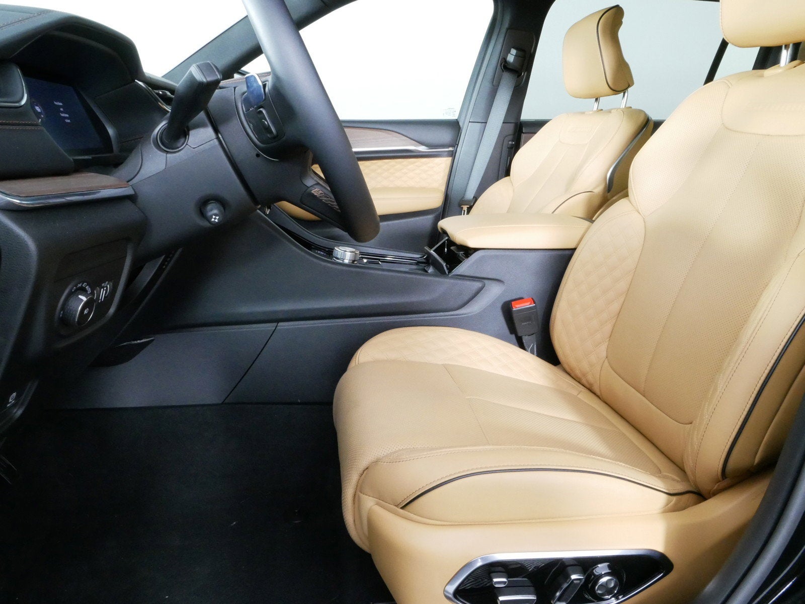 2025 Jeep Grand Cherokee L Summit 4X4 *CLEAN CARFAX, 1 OWNER!*