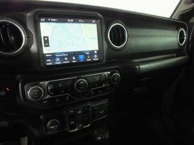 2020 Jeep Gladiator Overland 4WD *LOOKS GREAT!*