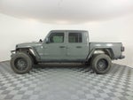 2020 Jeep Gladiator Overland 4WD *LOOKS GREAT!*