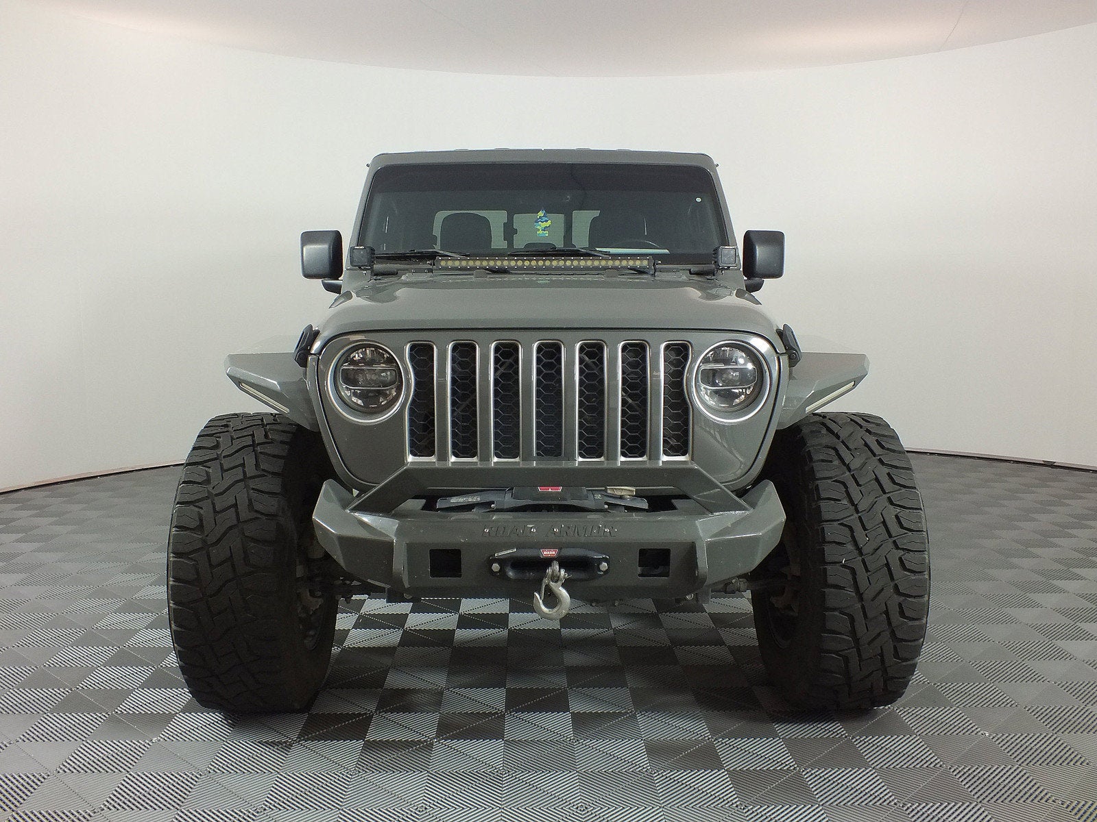 2020 Jeep Gladiator Overland 4WD *LOOKS GREAT!*