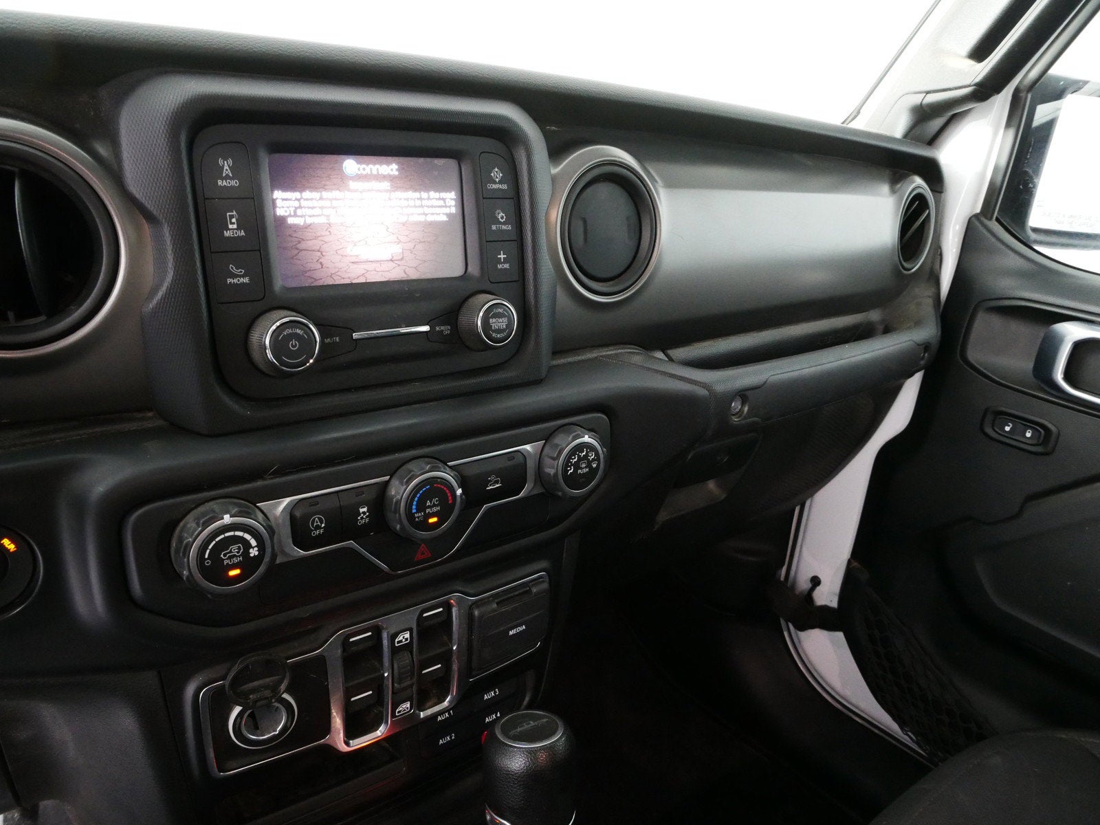 2021 Jeep Gladiator Willys 4WD *GET READY FOR FUN!*