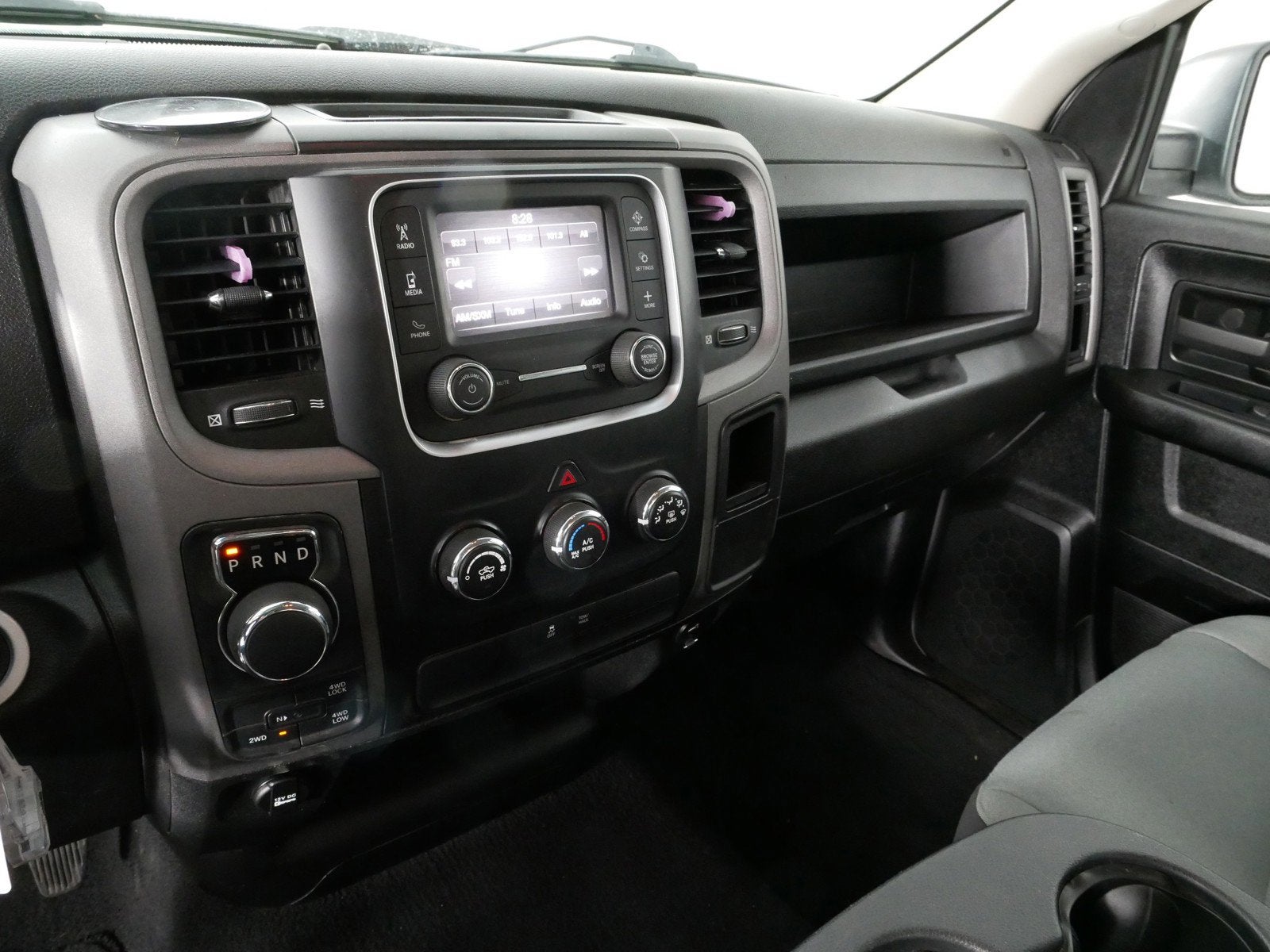 2022 RAM 1500 Classic Tradesman 4WD *1-OWNER, CLEAN CARFAX!*