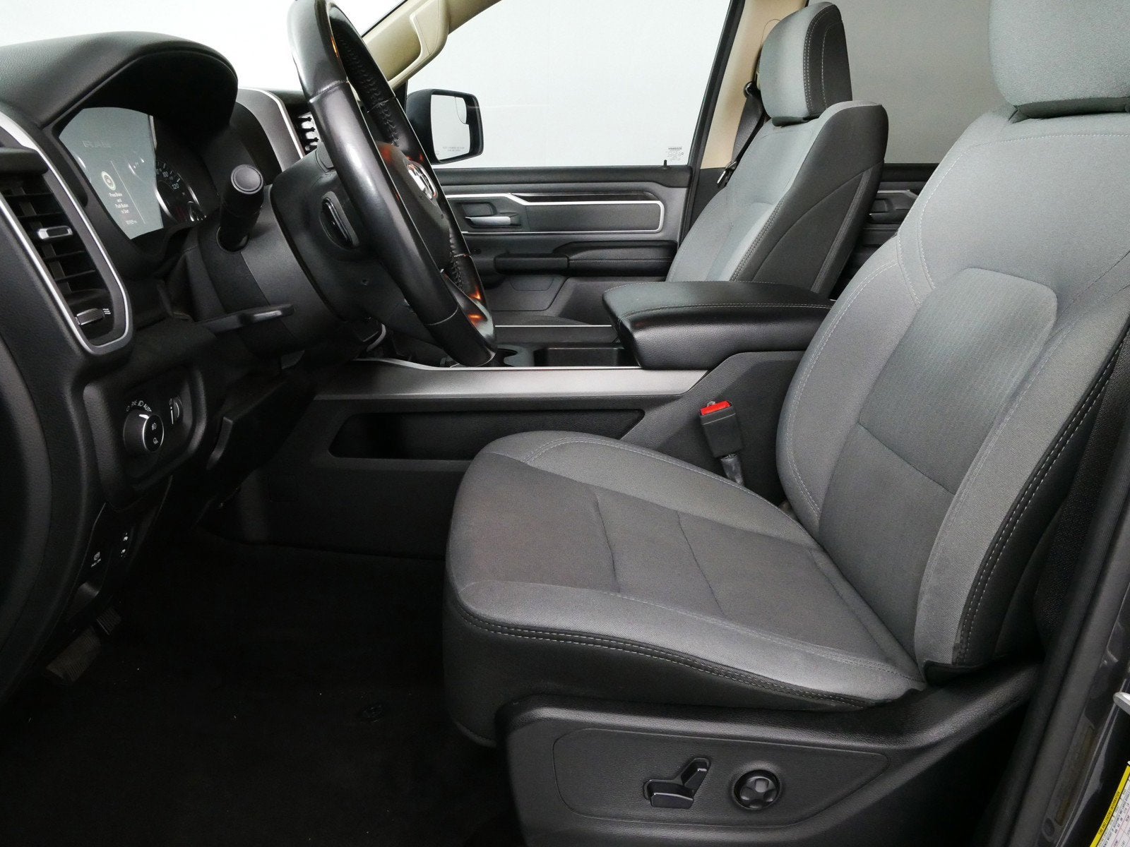 2020 RAM 1500 Big Horn *RUNS STRONG!*
