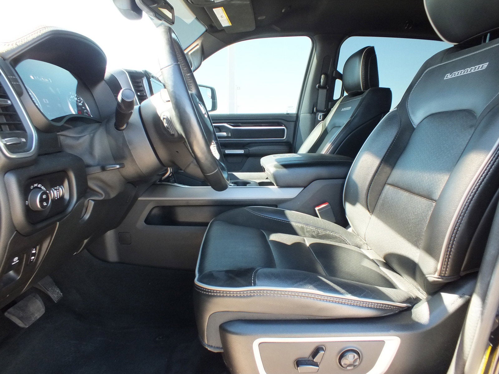 2020 RAM 1500 Laramie RWD *1 OWNER!*