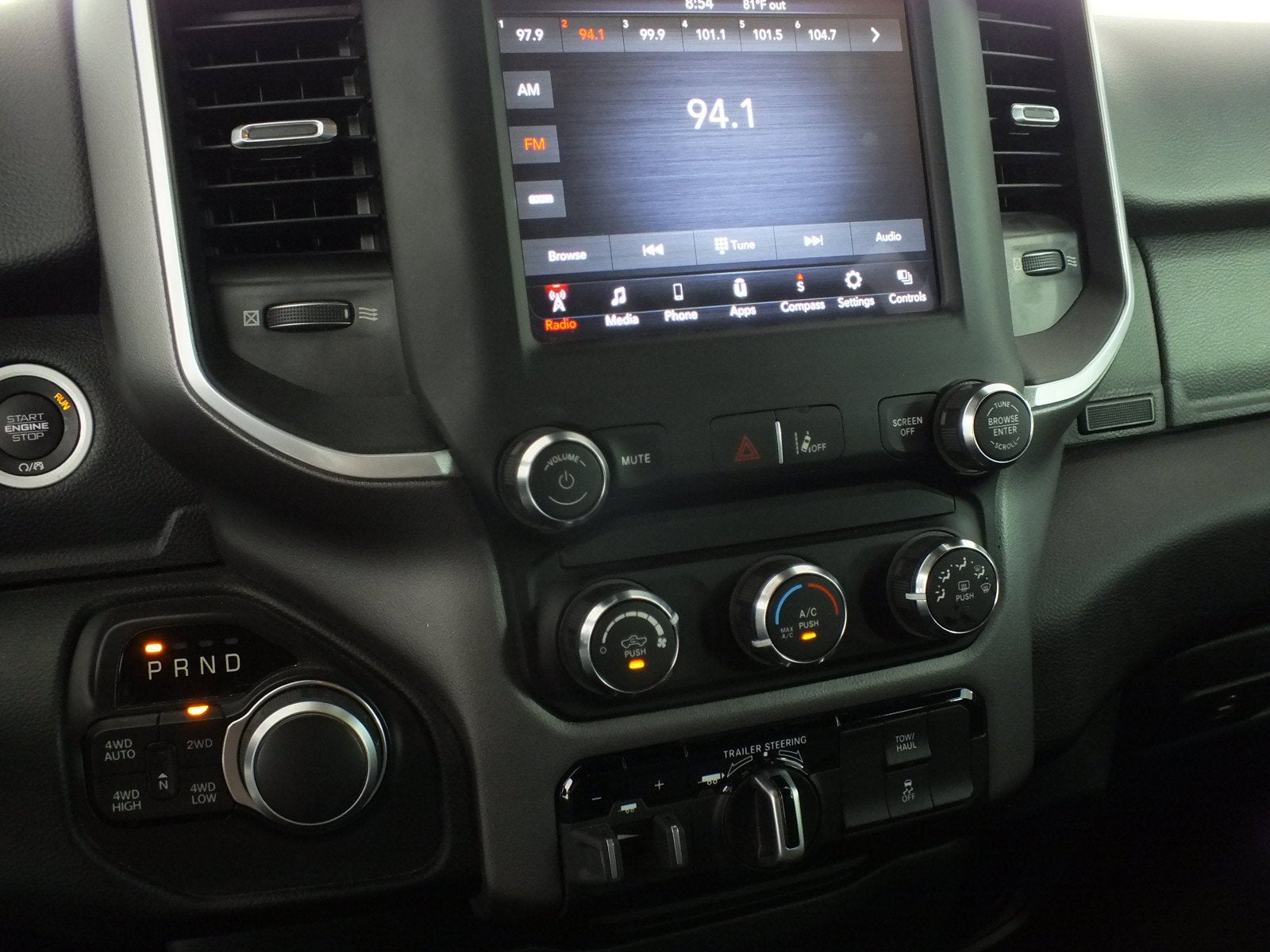 2021 RAM 1500 Big Horn 4WD *CLEAN CARFAX*