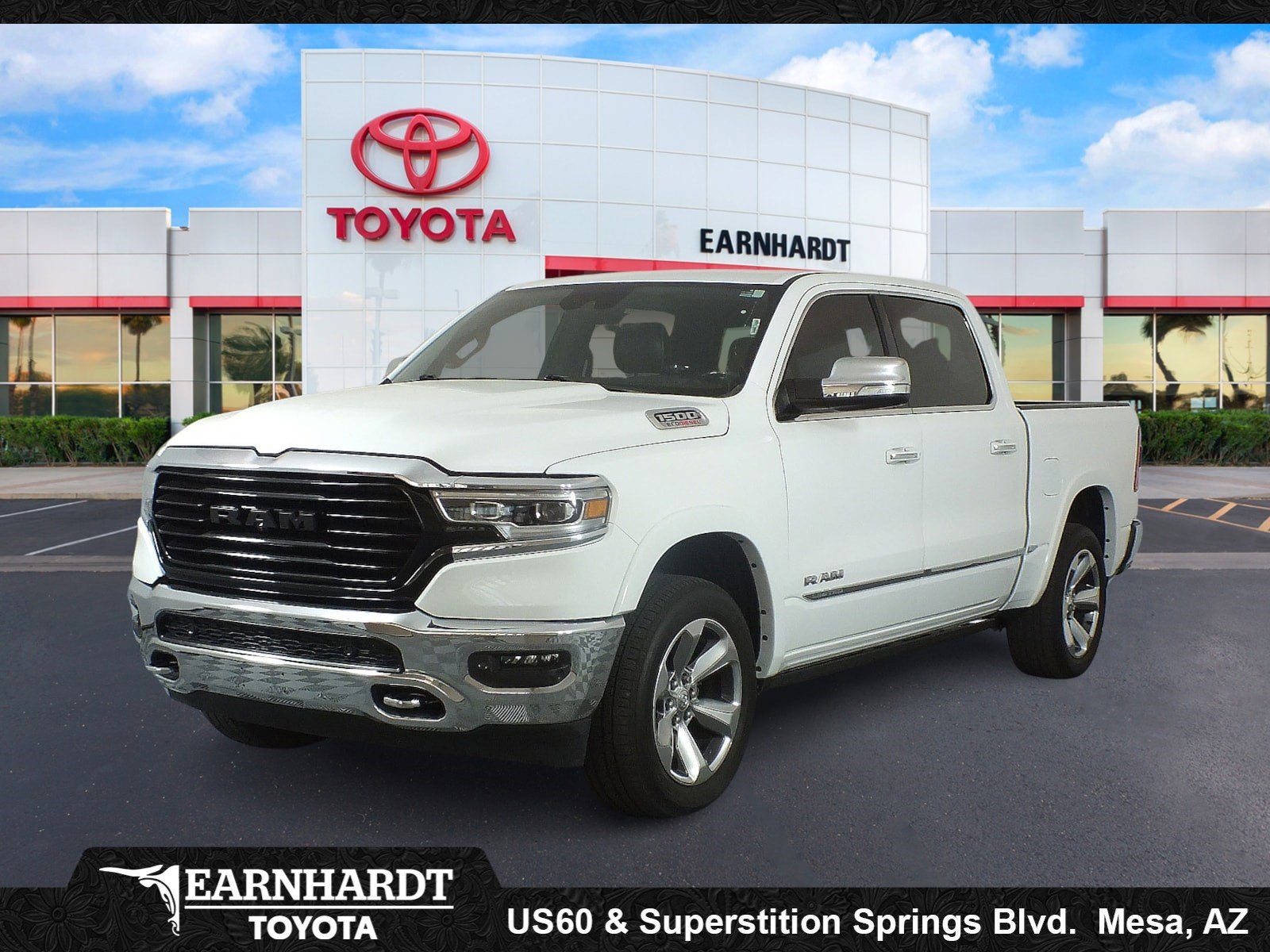 2022 RAM 1500 Limited 4x4 Crew Cab 5'7's photo