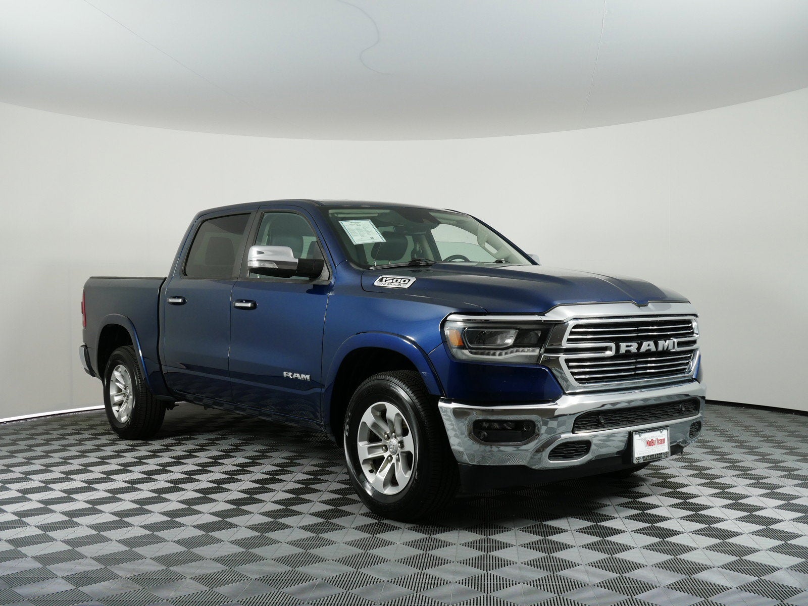 2022 RAM 1500 Laramie 4WD *CLEAN CARFAX*