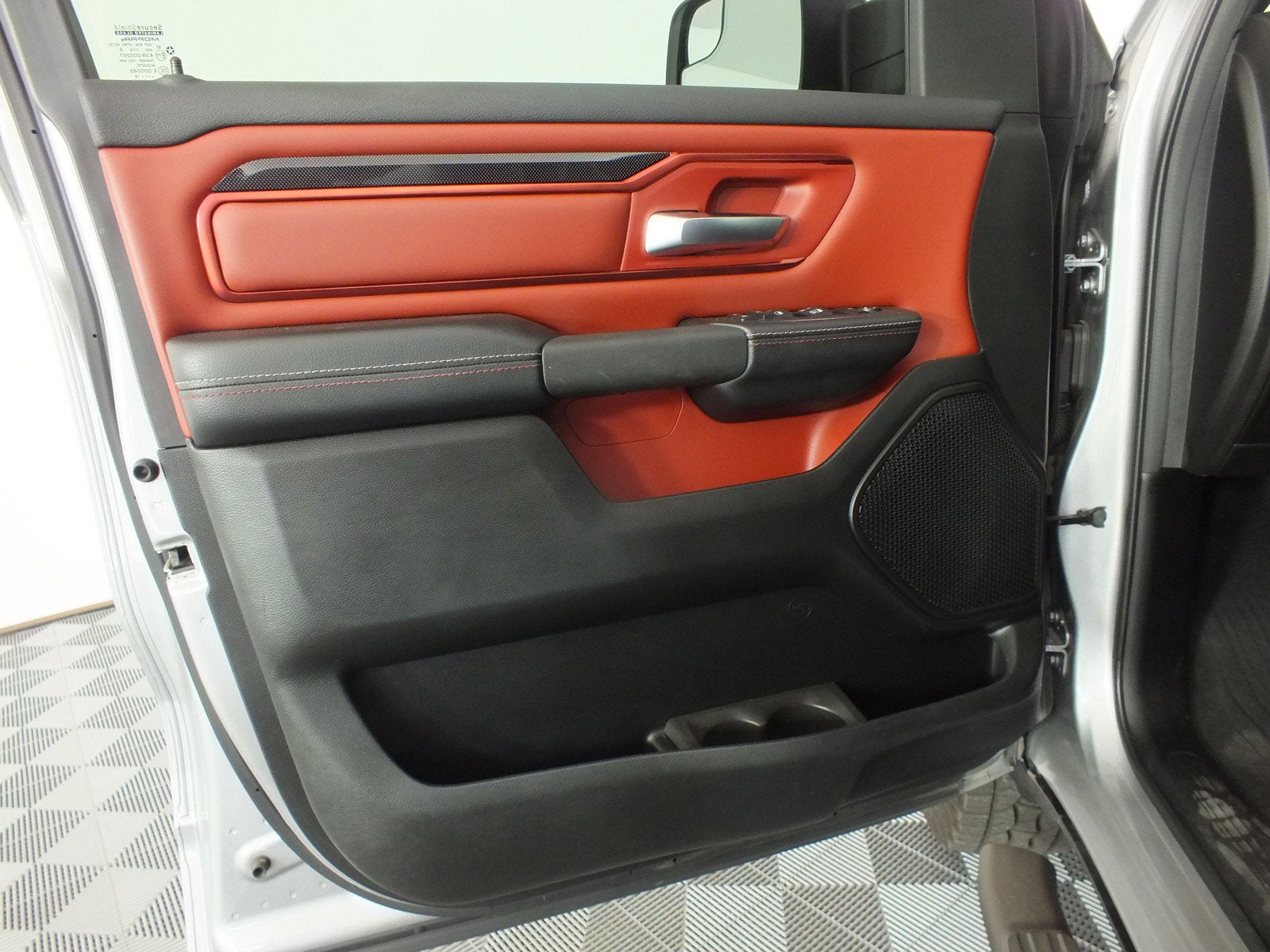 2019 RAM 1500 Rebel 4WD *LOOKS GREAT AND RUNS STRONG!*
