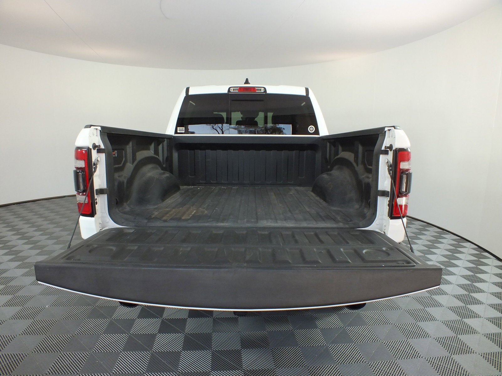 2021 RAM 1500 Rebel 4WD Crew Cab *CLEAN CARFAX!*
