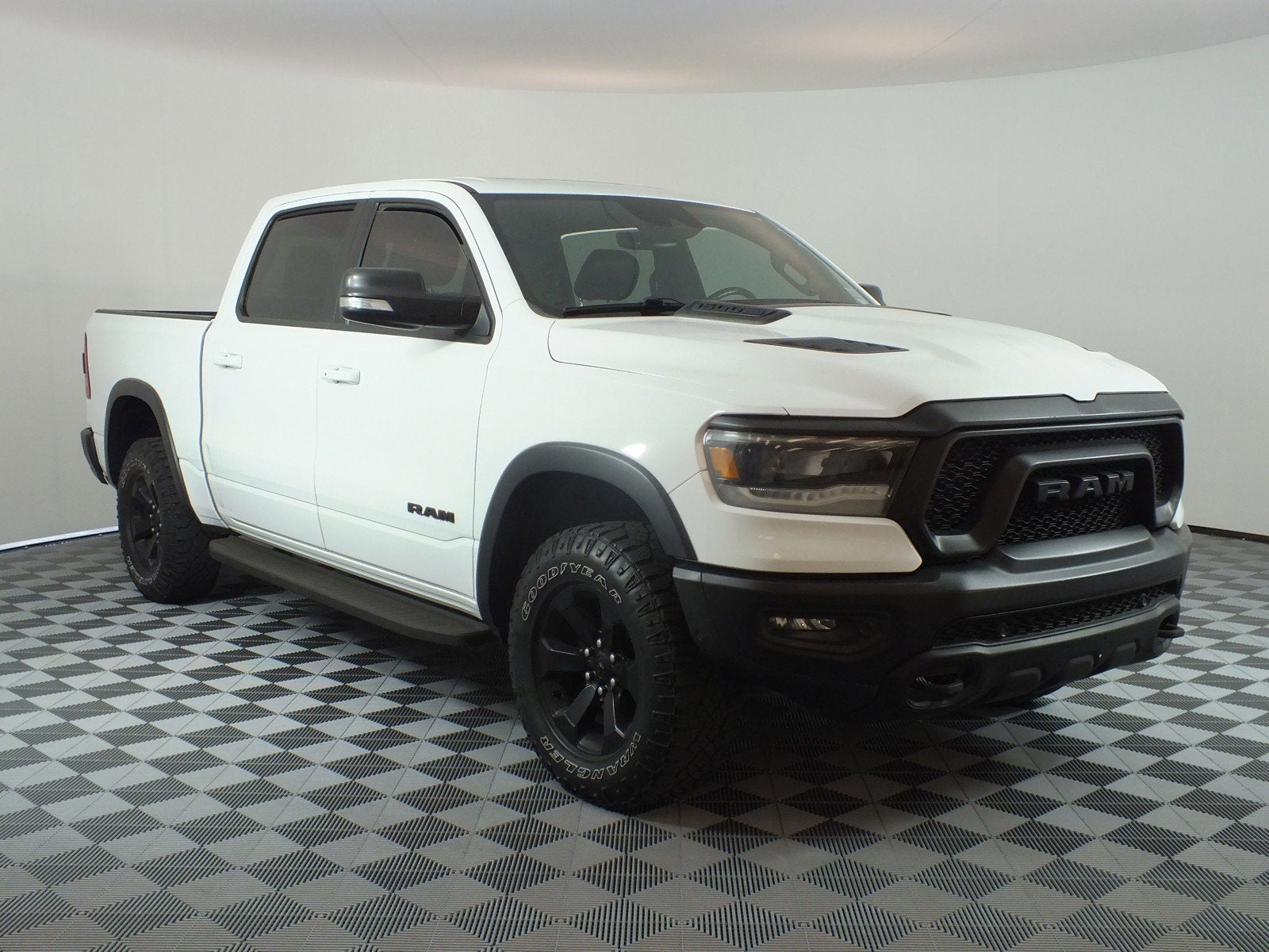 2021 RAM 1500 Rebel 4WD Crew Cab *CLEAN CARFAX!*