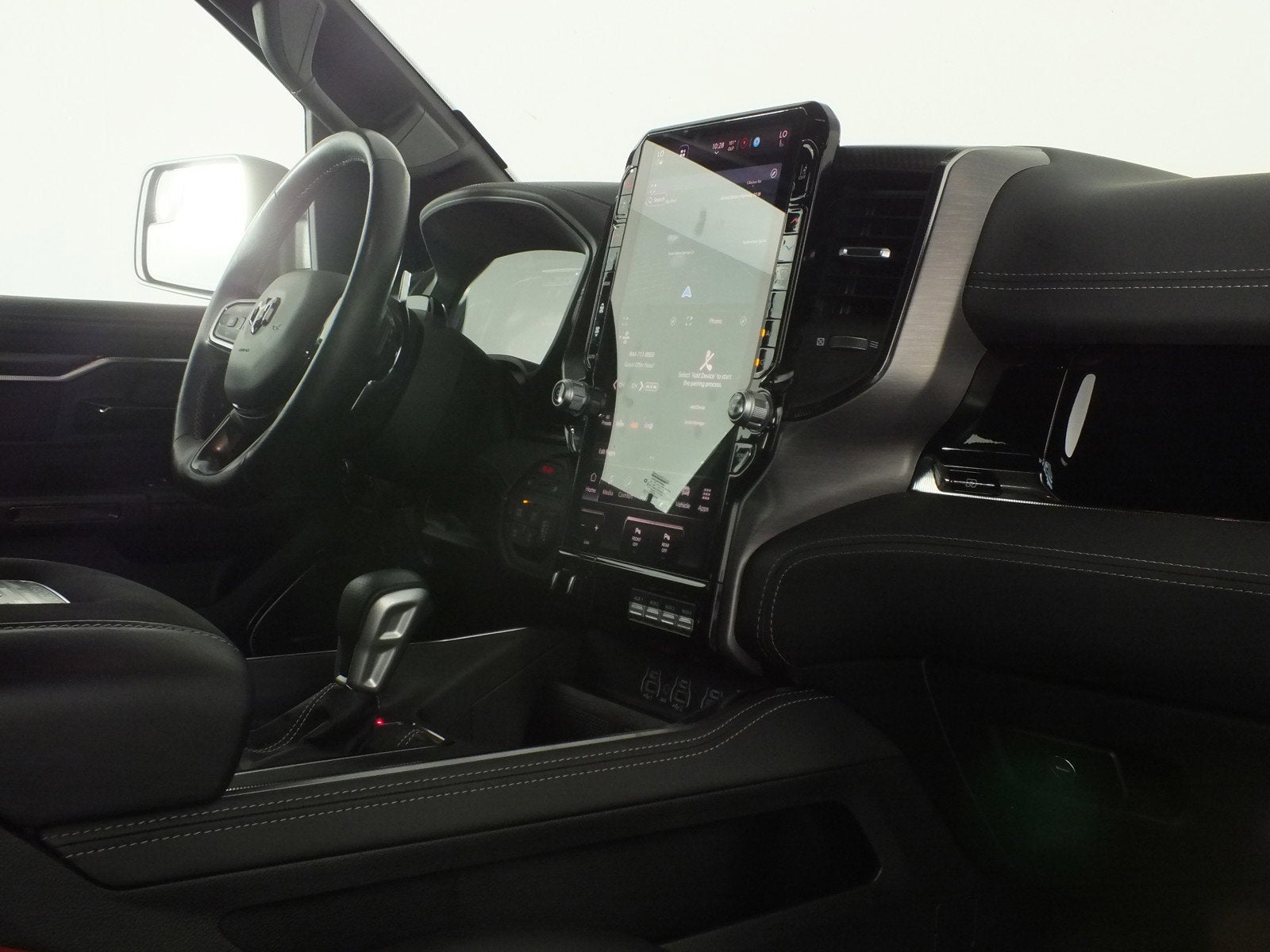 2025 RAM 1500 RHO 4WD *UNDER 20K MILES! CLEAN CARFAX!*