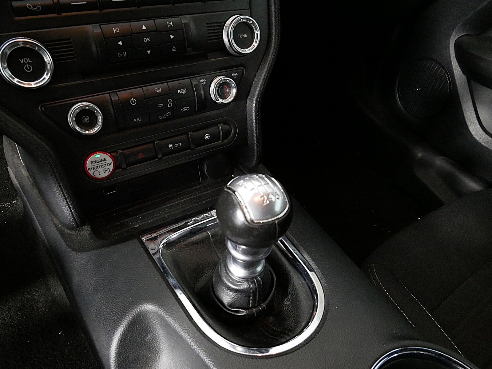 2017 Ford Mustang GT RWD *CLEAN CARFAX*