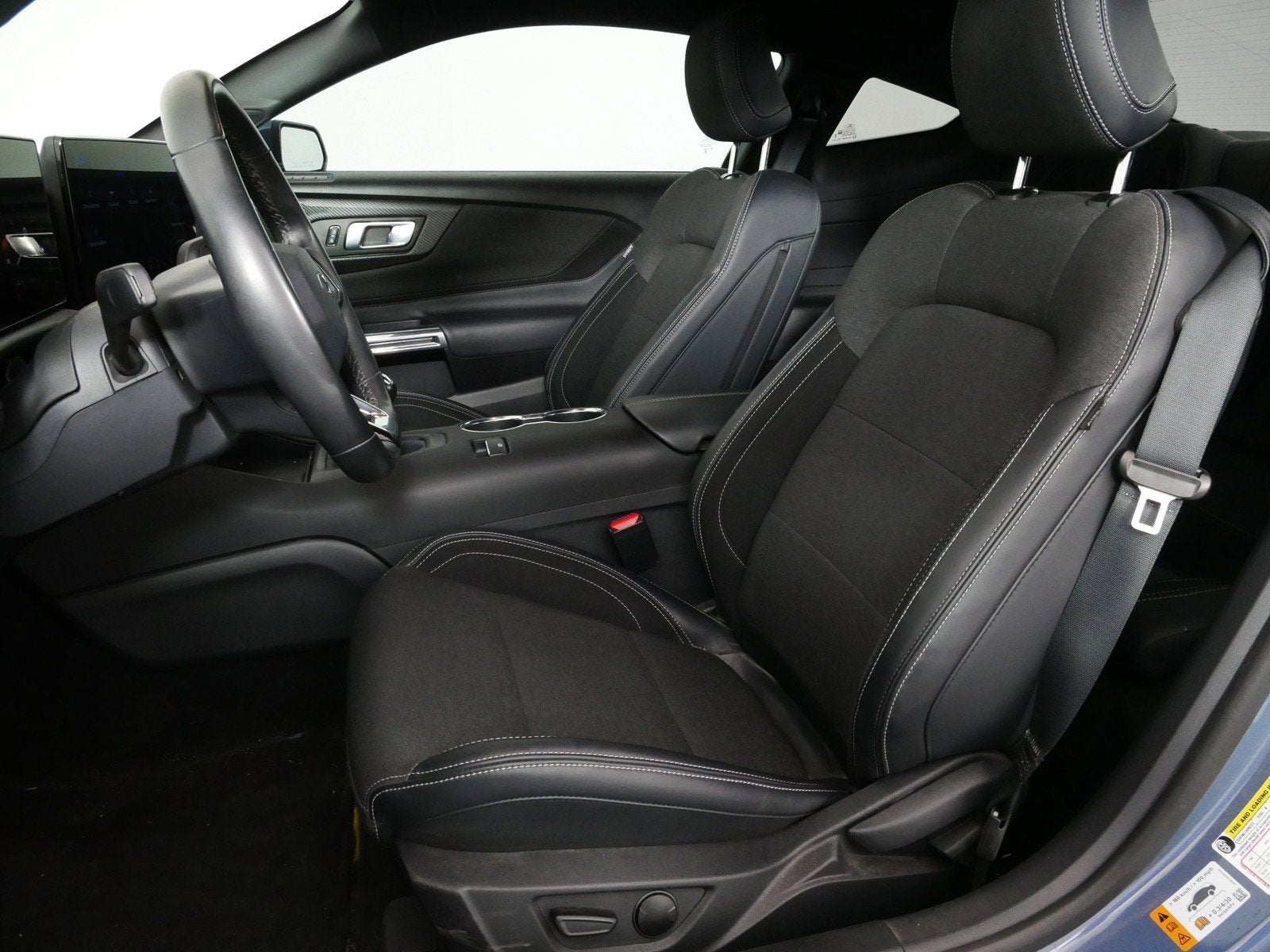 2025 Ford Mustang GT *1-OWNER! MANUAL TRANS*