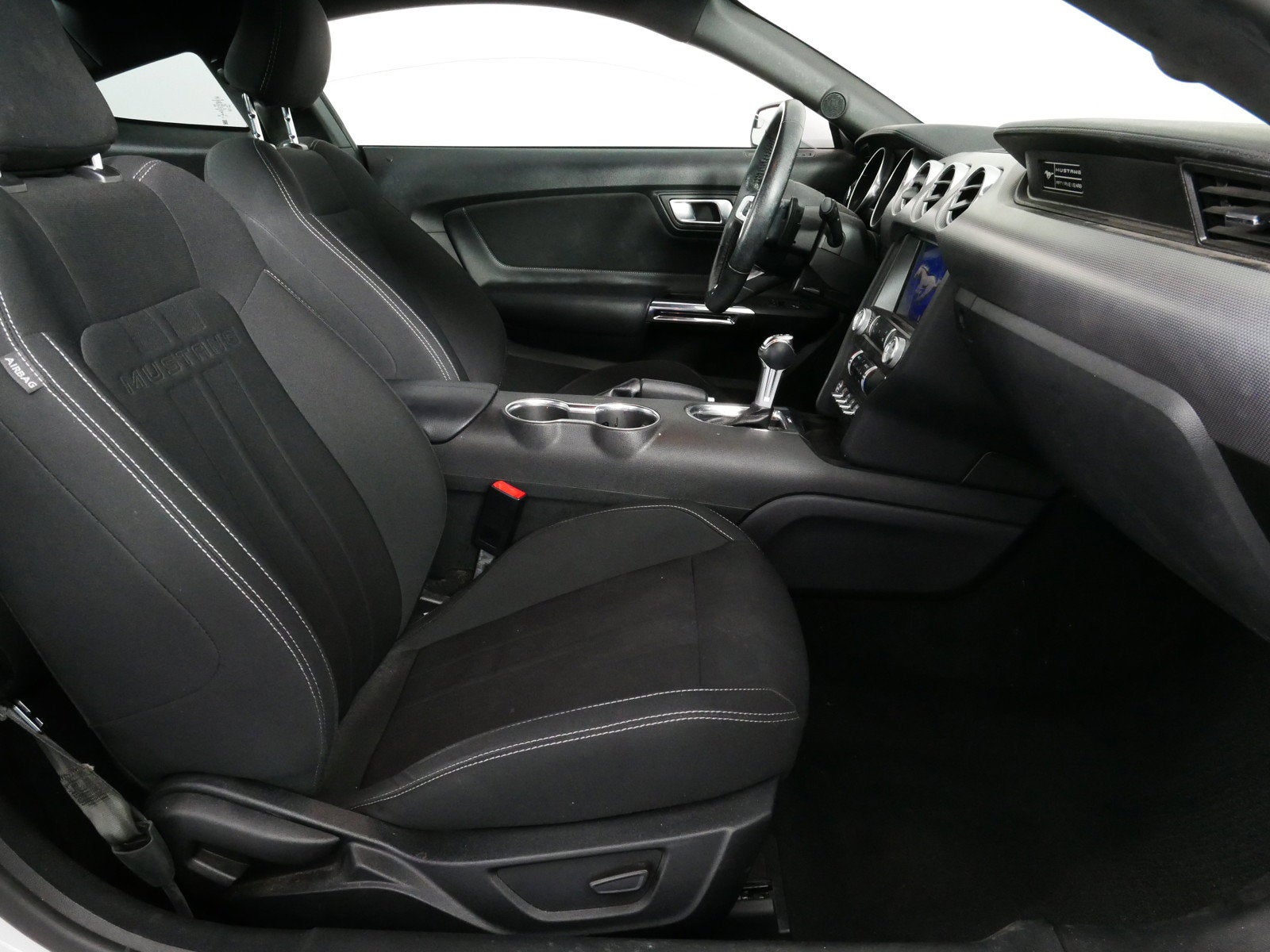 2020 Ford Mustang EcoBoost RWD *1 OWNER, CLEAN CARFAX!*