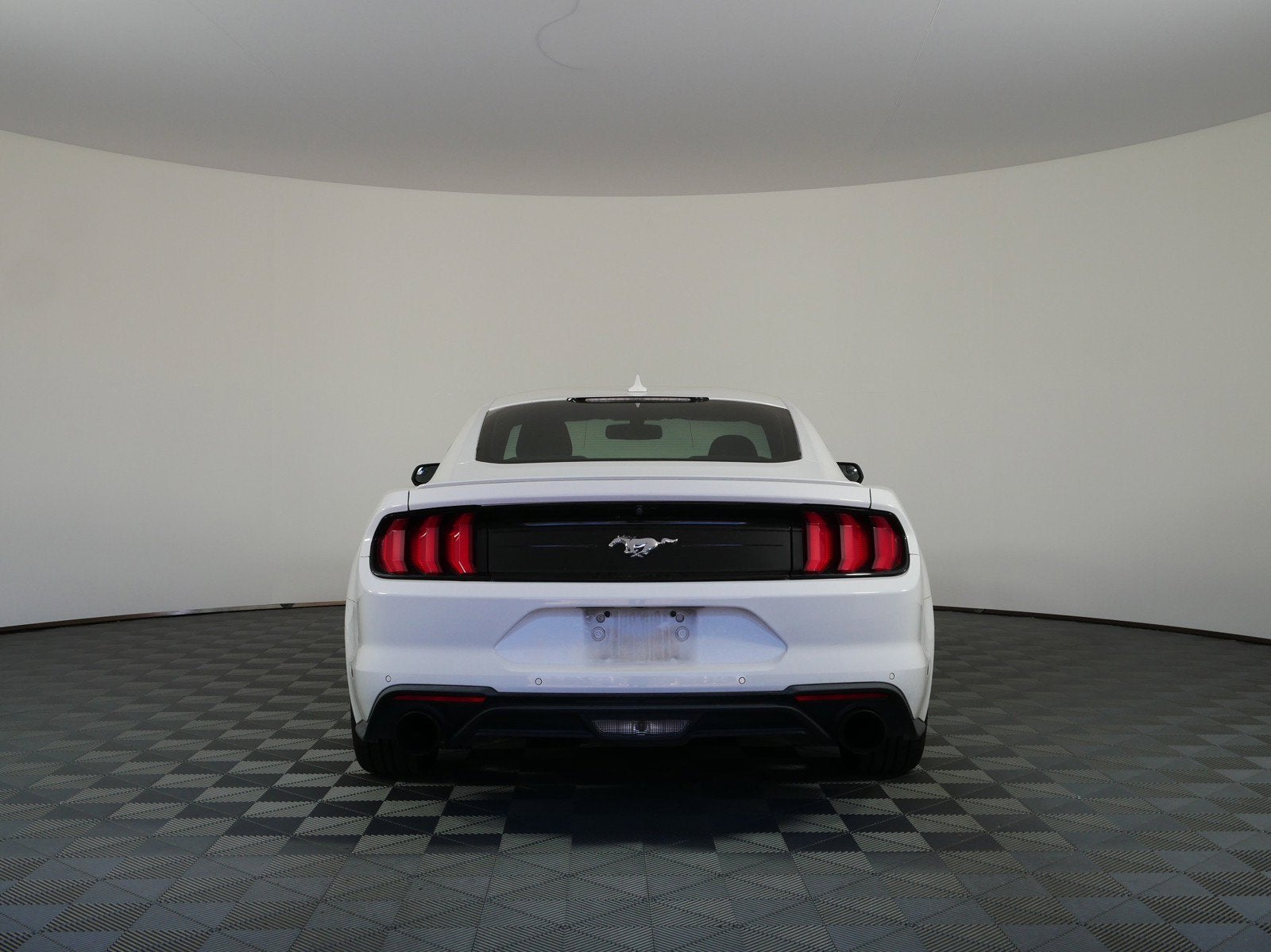 2020 Ford Mustang EcoBoost RWD *1 OWNER, CLEAN CARFAX!*