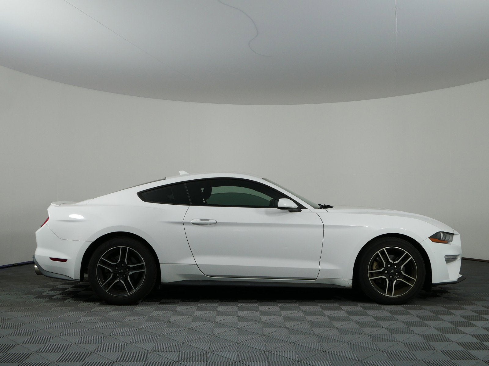 2020 Ford Mustang EcoBoost RWD *1 OWNER, CLEAN CARFAX!*